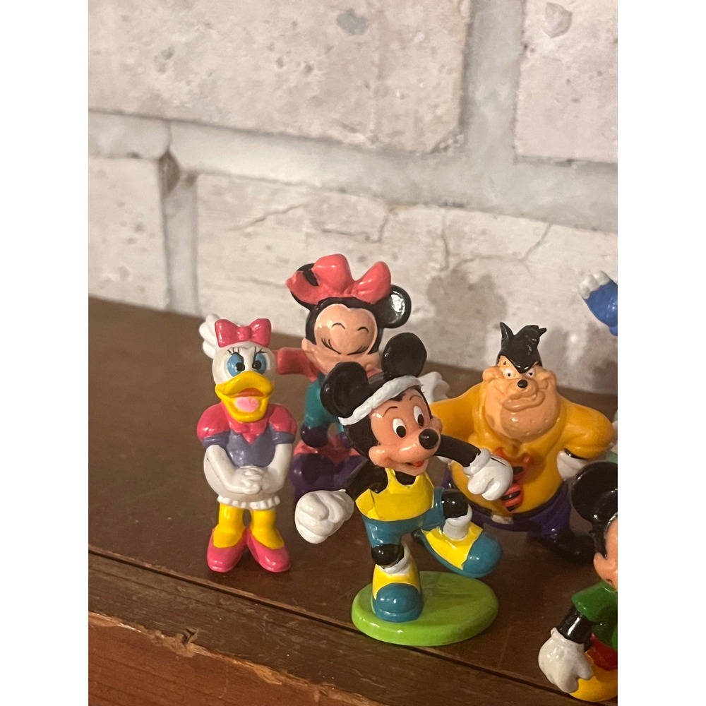 Huge‎ Lot of 27 Vintage Disney PVC Cake Toppers - Picture 9 of 9